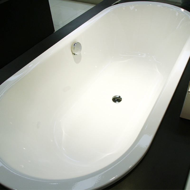 德国品牌原装进口112 113嵌入式钢板浴缸搪瓷椭圆亮洁釉面特价