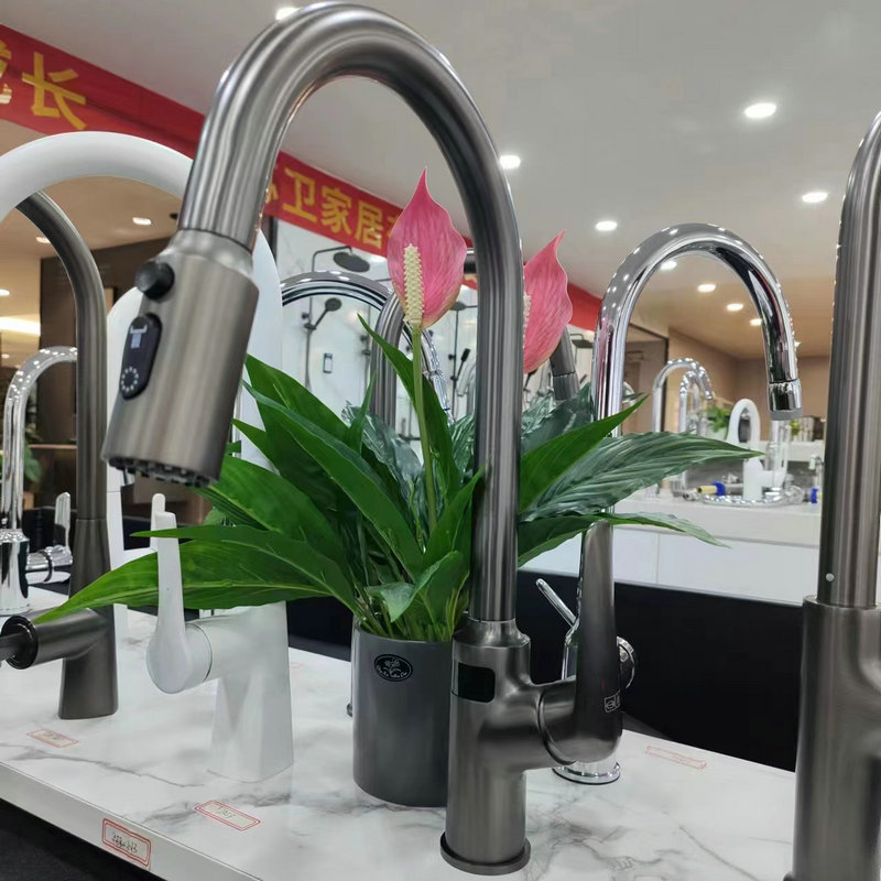 上海日丰卫浴洁具有限公司抽拉式冷热全铜水龙头洗碗池水槽可旋转