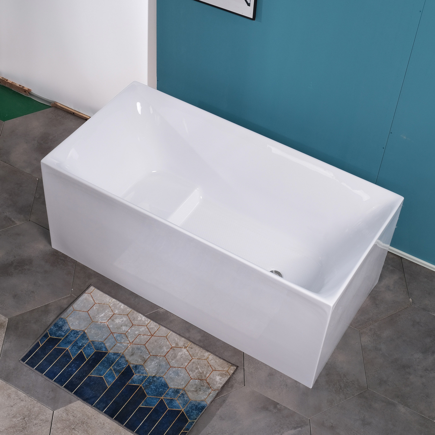 浴缸家用小户型家用成人浴缸小户型直销浴盆独立式薄边免安装一体