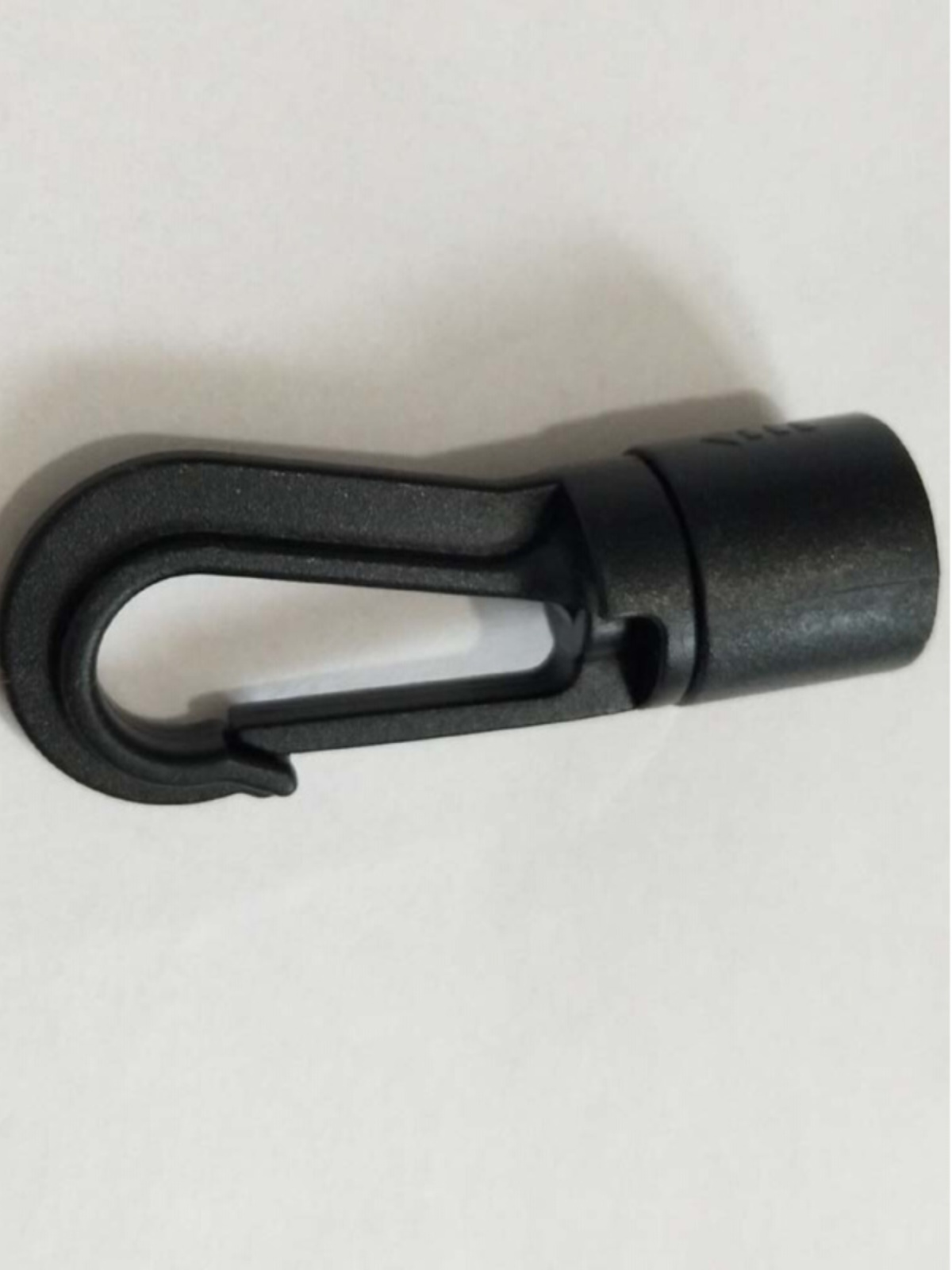 橡塑材料及制品户外装备配件黑色弹力绳捆绑带用POM钩8毫米孔挂钩