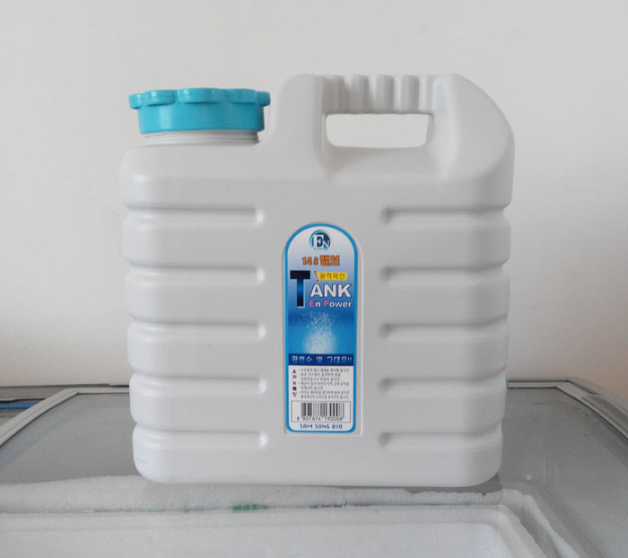 韩国进口饮用水桶户外车载水桶 储水桶装水桶14升龙头