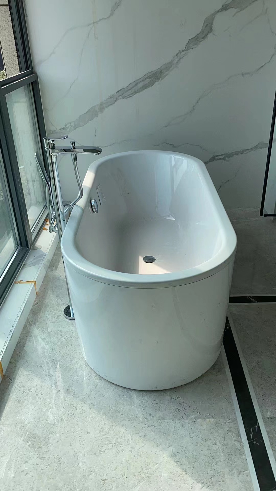 德国卡德维钢板搪瓷独立椭圆浴缸113-7进口白色缸含裙带下水支架