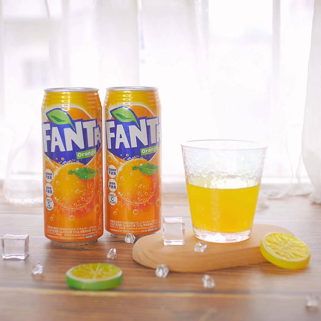 日本进口可口可乐Fanta芬达橙子味汽水碳酸饮料网红夏日饮品500ml