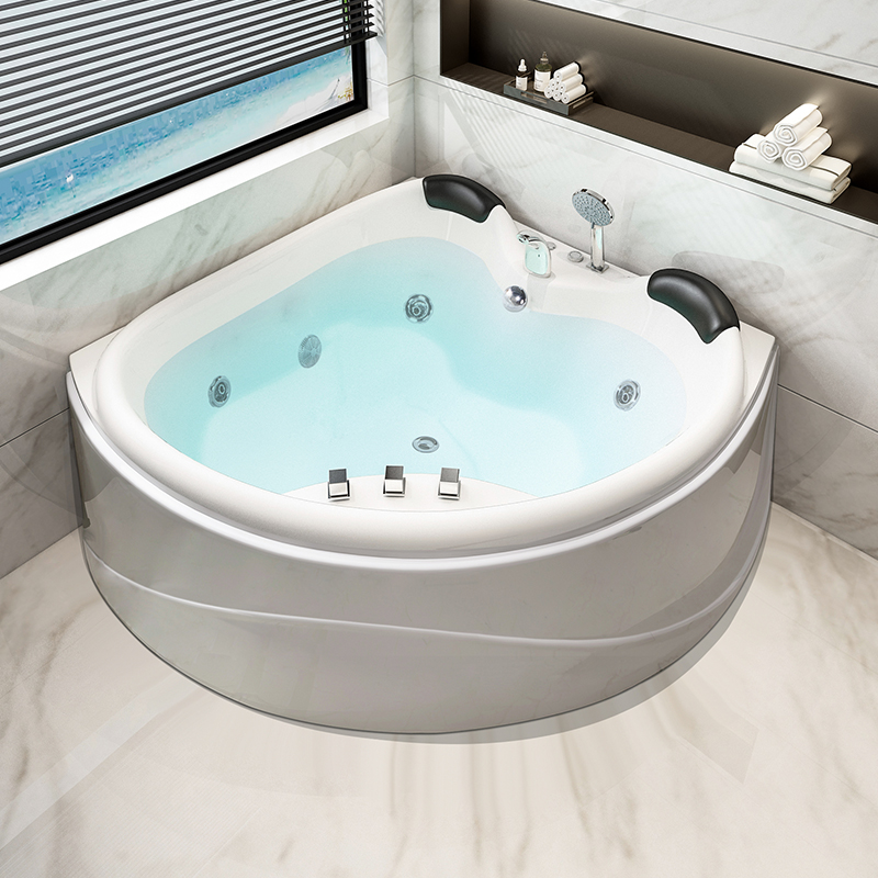 沃特玛三角形浴缸扇形按摩浴缸豪华冲浪双人深泡浴缸1.3米