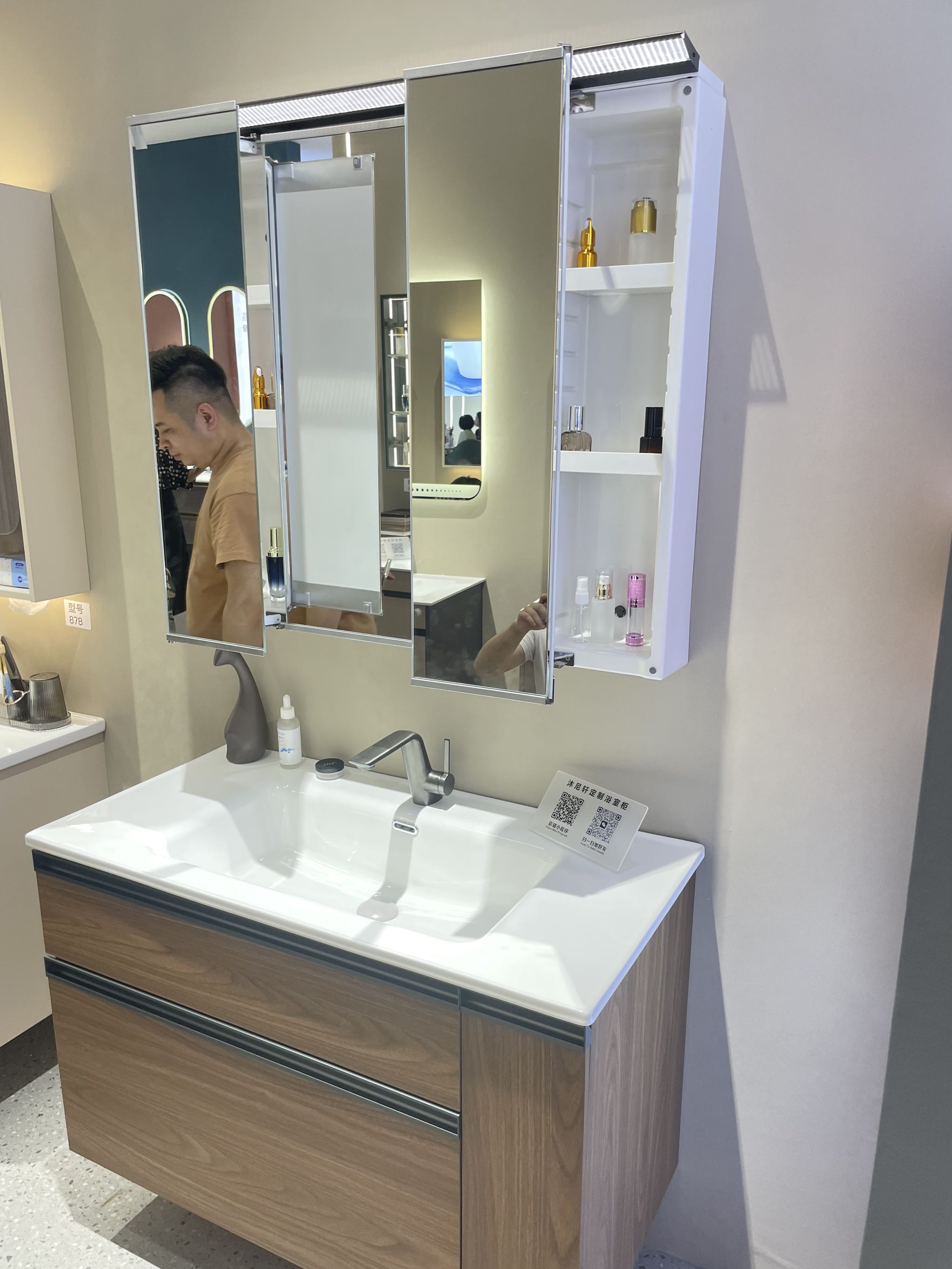 日式多功能浴室柜洗脸盆白色洗手盆柜卫生间洗漱台化妆移动镜柜