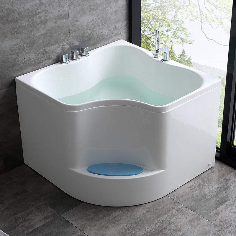 推荐卫生间转角坐式浴缸家用小户型成人三角扇形老人加深泡澡浴盆
