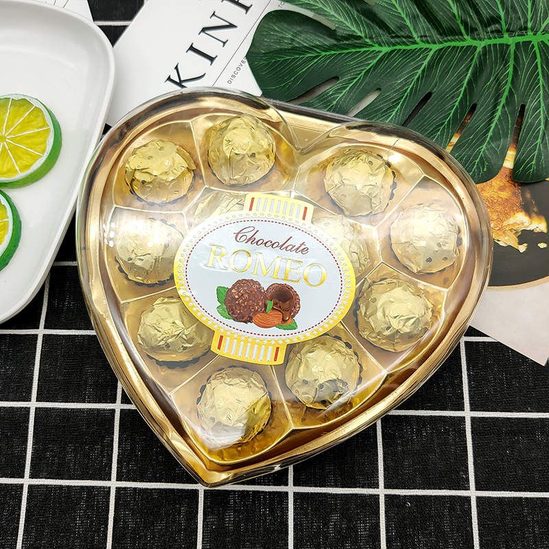 越南进口罗密欧巧克力夹心糖贝朗果仁威化礼盒零食俄罗斯心形