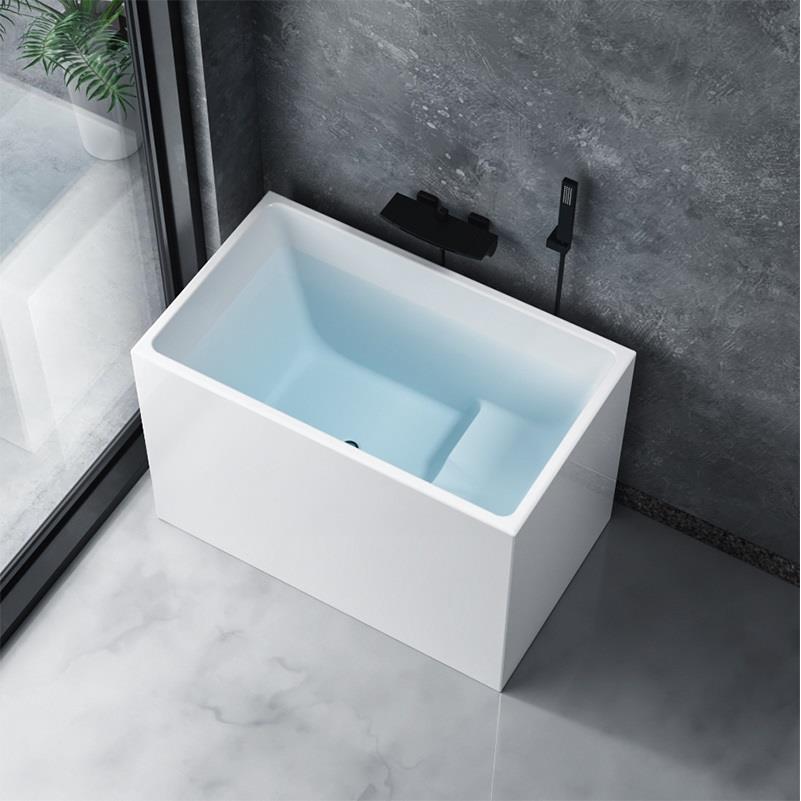 迷你小浴缸家用独立式成人卫生间日式小户型深泡坐式亚克力浴盆