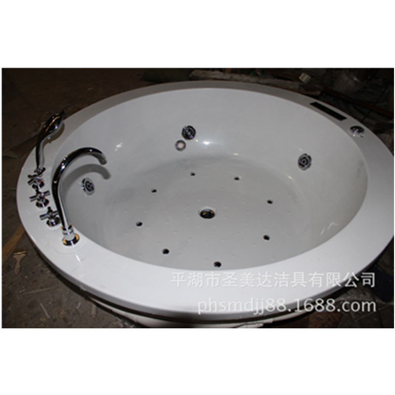 厂家用亚克力嵌入圆形家庭浴缸冲浪按摩泡泡浴盆独立式家庭浴盆