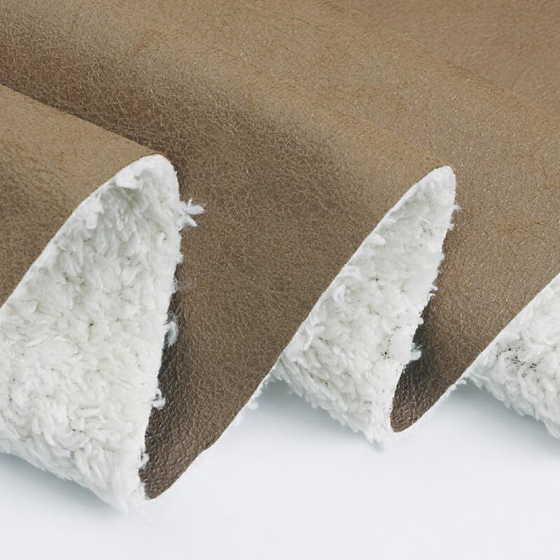 。意大利造裂纹仿皮羊糕绒布料面料 柔软保暖防静电 驼色 78元/米