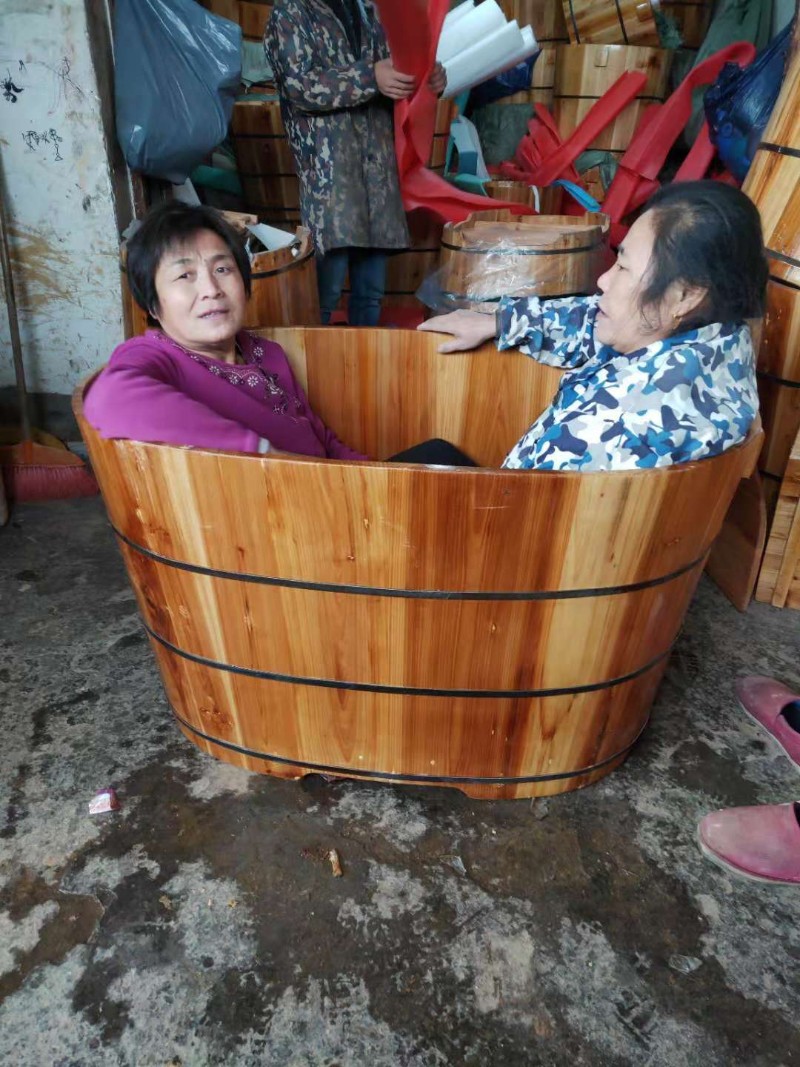 香杉木双人浴桶成人泡澡木桶浴桶浴缸2人用实木泡澡桶加厚