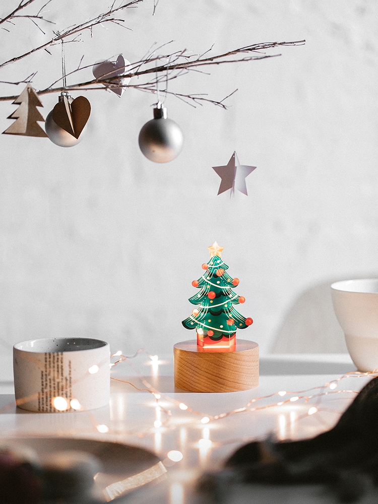 迷你亚克力小圣诞树摆件家用桌面装饰彩灯夜灯场景布置圣诞节礼物