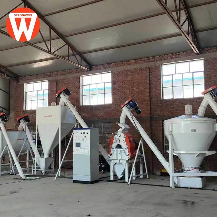 强福机械朝阳养猪场时产5吨粉状饲料生产线设备安装