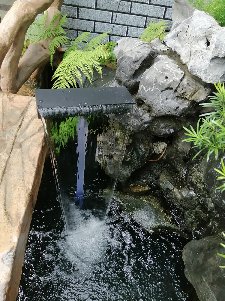 不锈钢瀑布出水口花园景观鱼池流水墙瀑布跌水假山流水墙瀑布出水