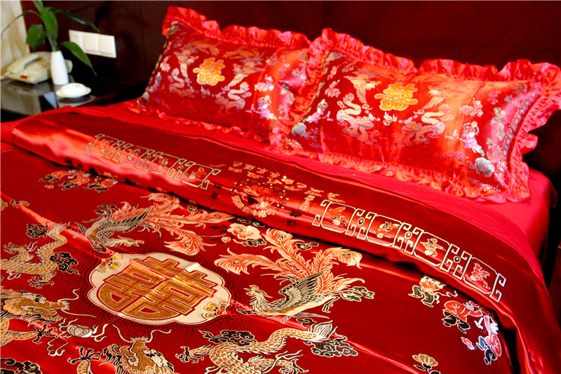 新品大红色结婚龙凤百子图四件套杭州丝绸缎被套全棉床单枕套婚庆