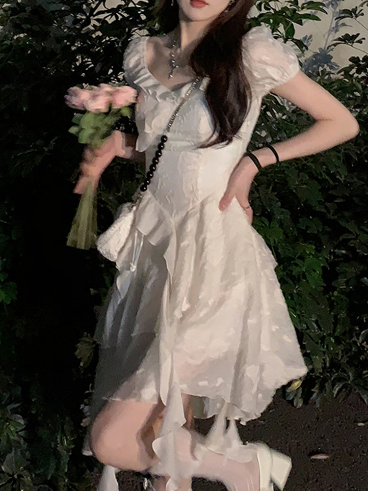 法式茶歇初恋白色连衣裙仙女收腰气质纯欲荷叶边不规则短裙子夏季