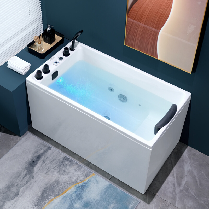 家用小户型亚克力长方形浴缸按摩冲浪恒温独立式泡澡浴桶深泡坐式