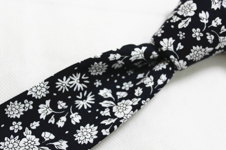外贸领带棉质手感男士休闲窄款韩版领带6Cm领带深藏青底碎花