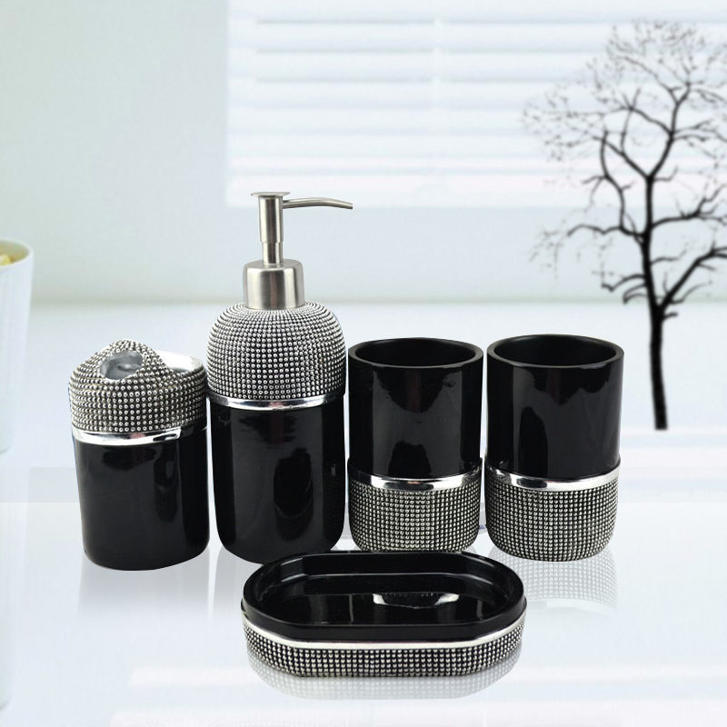 现代简约卫浴五件套创意欧式洗漱杯浴室用品套件卫生间牙刷架套装