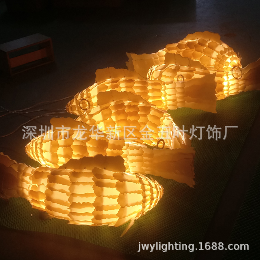 酒店KTV餐厅大堂工程灯具设计师创意个性鲤鱼型LED亚克力吊灯